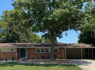 1502 Overbrook Ct, High Point, NC 27262