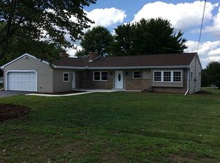 113 Loughridge Dr, Beaver Falls, PA 15010
