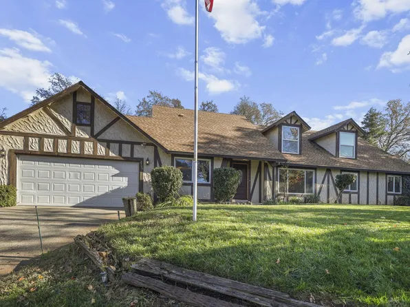 2795 Carolee Ct, Redding, CA 96002