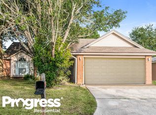 8133 Fieldside Dr W, Jacksonville, FL 32244