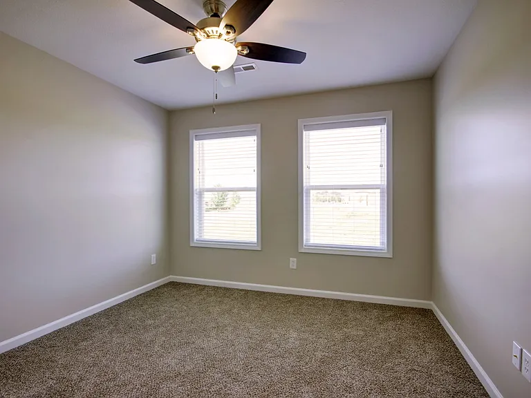 Middletown Place Apartments — Photo 47