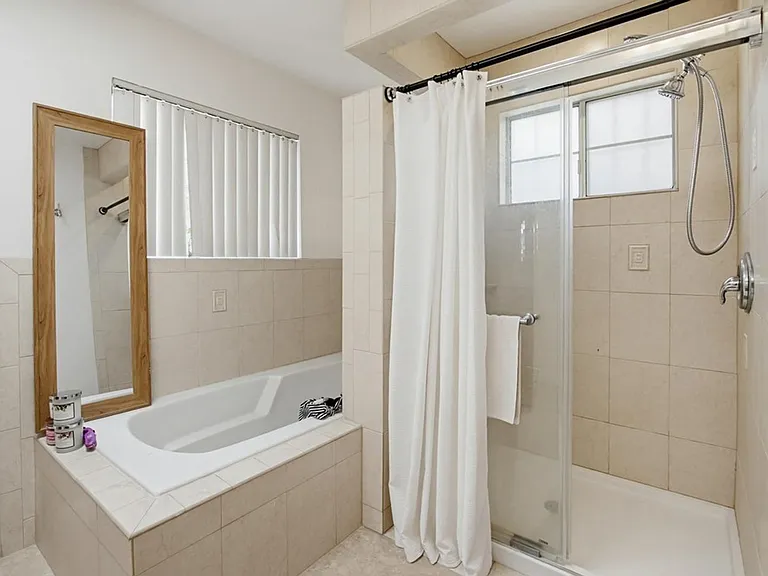 5556 Mary Lane Dr — Photo 14