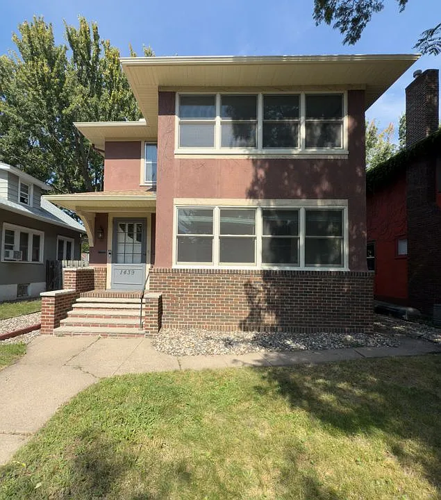 1439 Saint Clair Ave #A