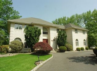 122 Lund Ave, Edison, NJ 08820