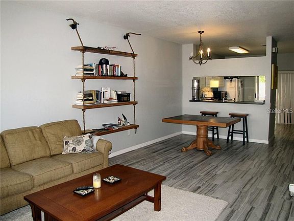 2nd image of 2458 Lake Woodberry Cir