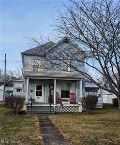 653 E McConnel Ave, McConnelsville, OH, 43756