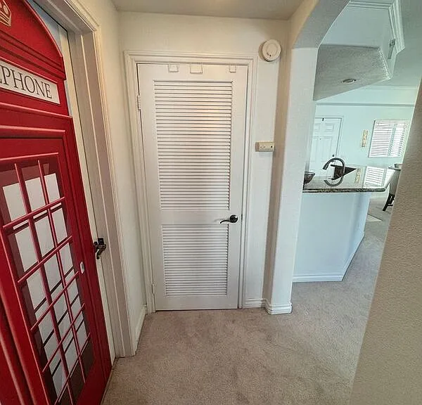 9263 Regents Rd #B210 — Photo 18