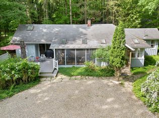 7485 Linwood Dr, Harbert, MI 49115