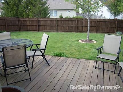 3rd image of 6110 Woodmill Dr