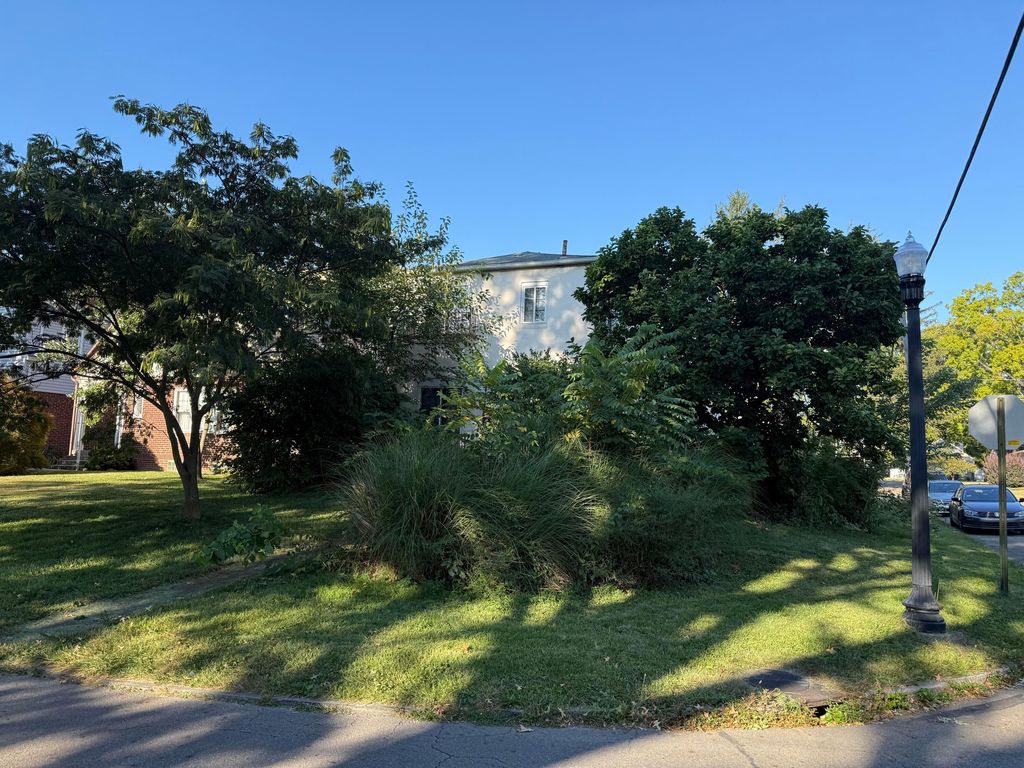 Real estate listing image