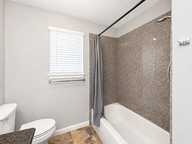 12027 Silver Island Cir — Photo 7
