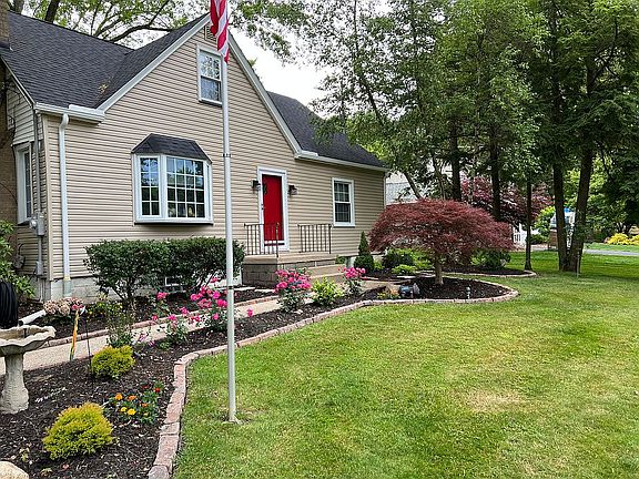 2nd image of 8080 Paulin Dr