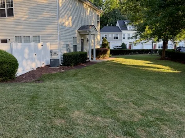 526 Elm Ave, Wake Forest, NC 27587