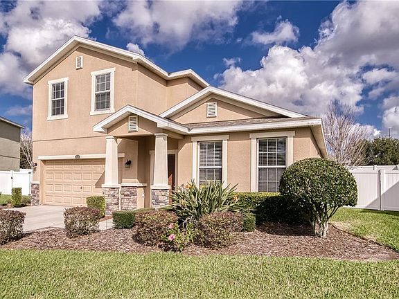 2nd image of 3204 Magnolia Garden Dr