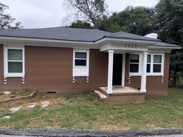 1425 Walls Ln, Macon, GA 31211