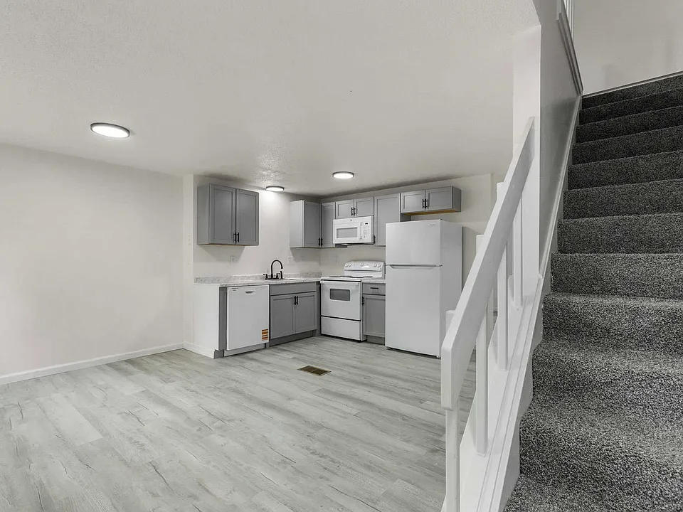 The Greenway Townhomes