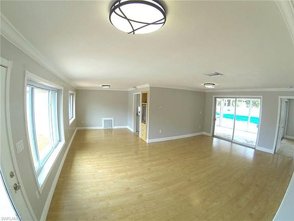 3rd image of 1345 Stadler Dr