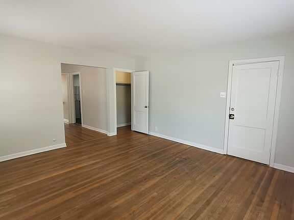 4th image of 340 Natalen Ave APT 1