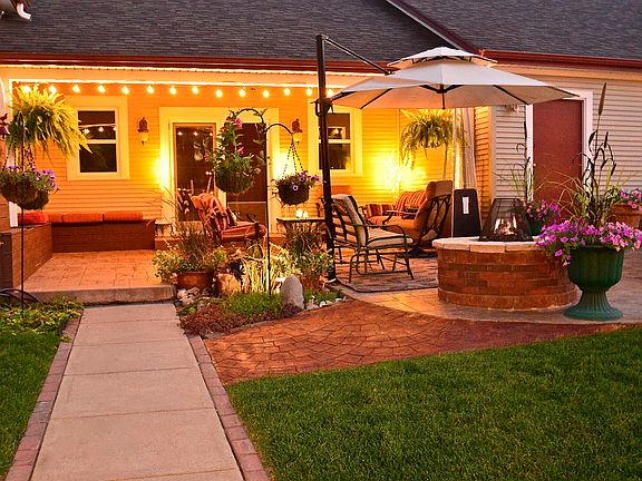 LOTS OF OUTDOOR LIVING SPACE