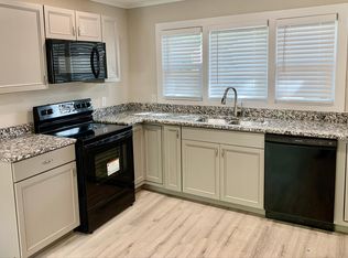 2739 E Lombard St, Springfield, MO 65802