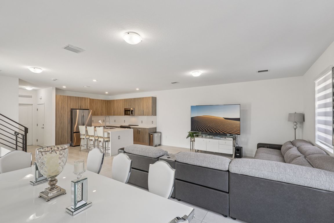 SW 158th Ave-S2308-012.jpg