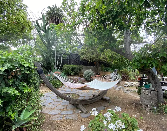 2107 W Reservoir St — Photo 11