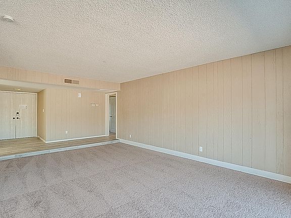 4th image of 17607 N 57th Ave