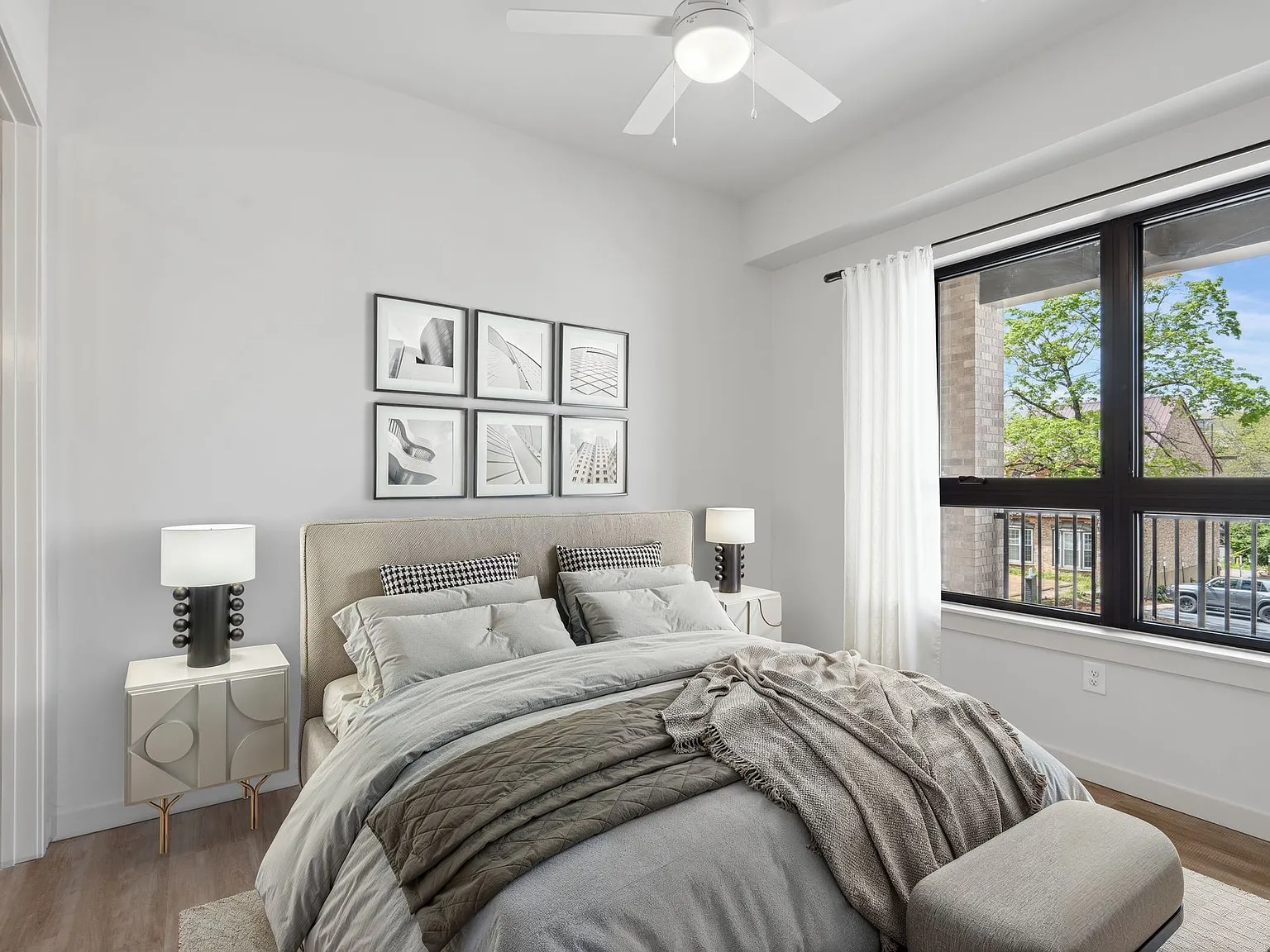 2 bed, 2.0 bath, 890 sqft, $3,450 — Photo 4