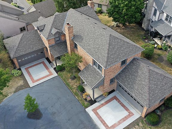2nd image of 5930-5942 Berkshire Ct