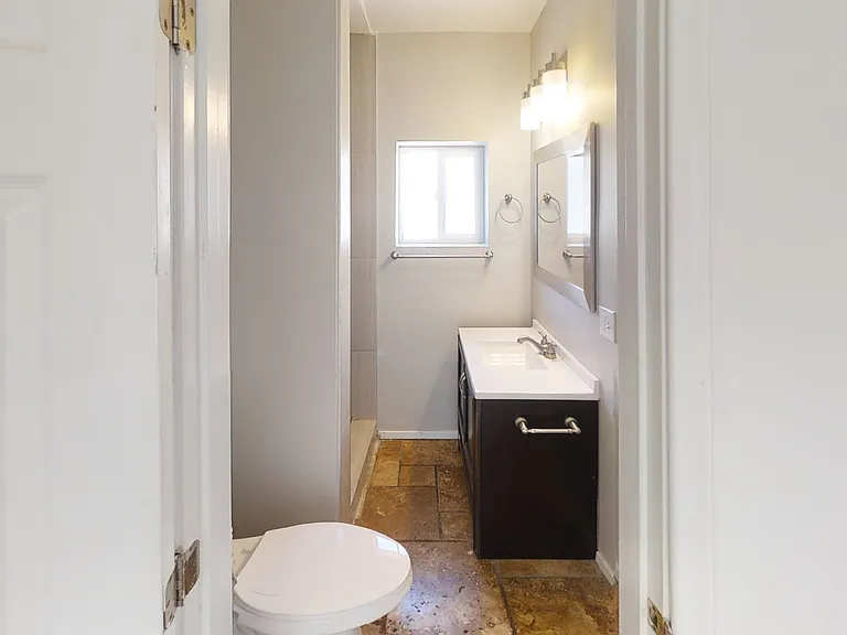 4840 Art St — Photo 7