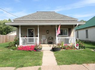 509 E Elm St, Centerville, IA 52544