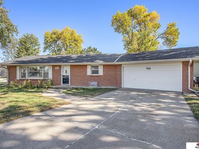 700 Windsor Dr, Lincoln, NE, 68528