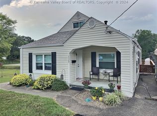 4520 Spring Hill Ave, South Charleston, WV 25309