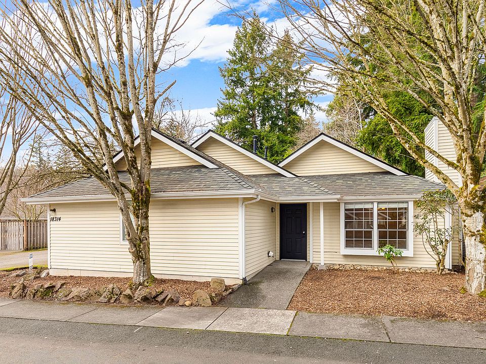 1st image of 18314 NE 92nd Ct