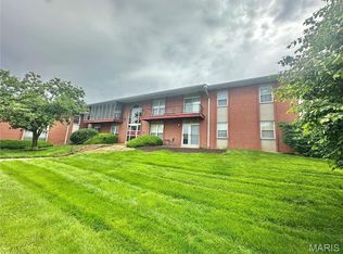 10341 Forest Brook Ln APT C, Saint Louis, MO