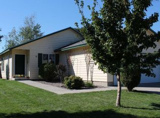 1018 W Kyler Ave, Hayden Lake, ID 83835