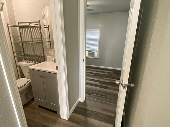 3rd image of 5728 Leeland Dr