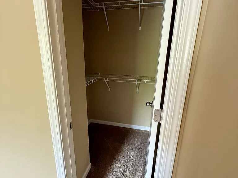 7007 McLothian Ln — Photo 61