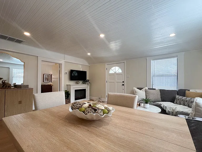 25 Berna Ave — Photo 10