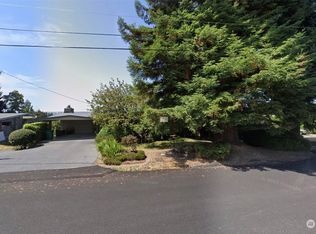 18005 3rd Ave SW, Normandy Park, WA 98166