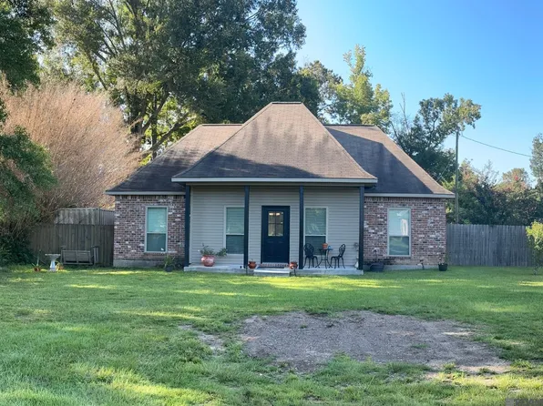 13039 Galloway Garden Rd, Walker, LA 70785