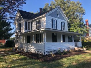 503 E 4th St, Cameron, MO 64429