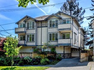 1017 N 50th St, Seattle, WA 98103