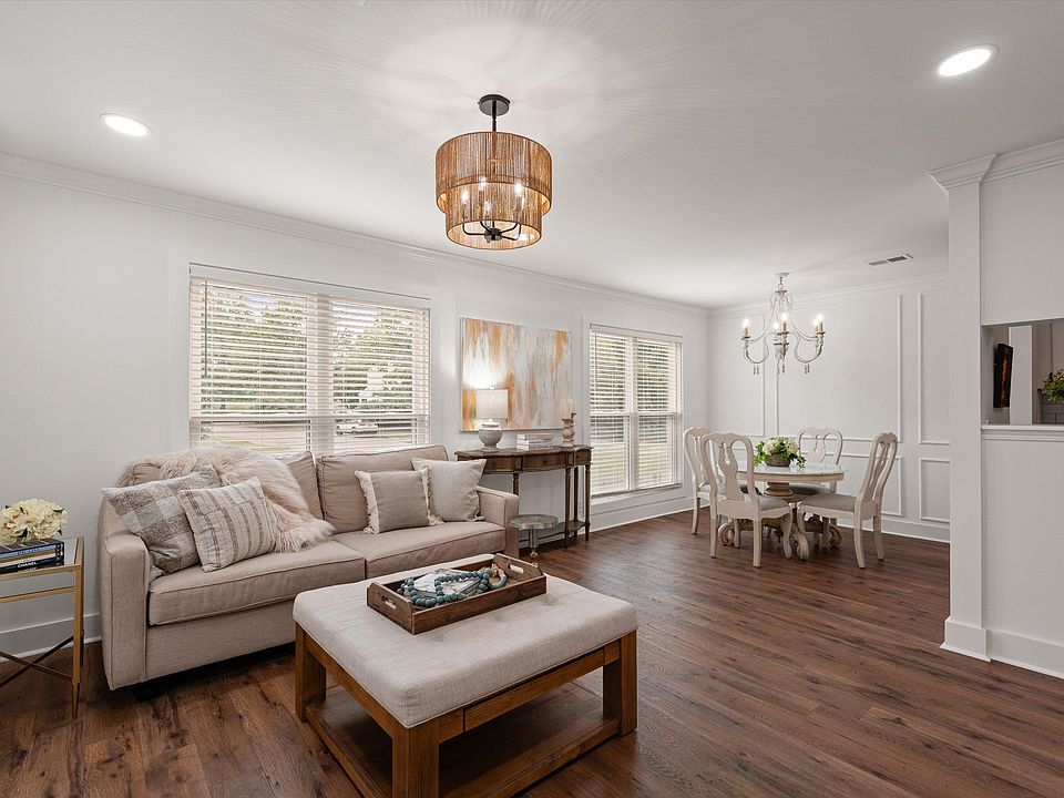 1st image of 308 Rachels Ct E