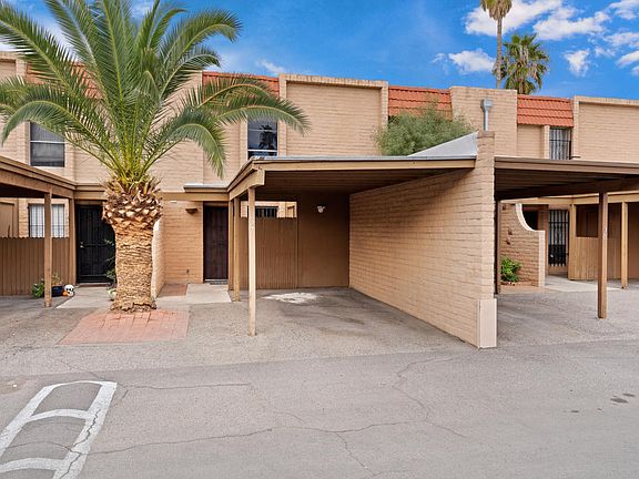2nd image of 2875 N Tucson Blvd APT 37