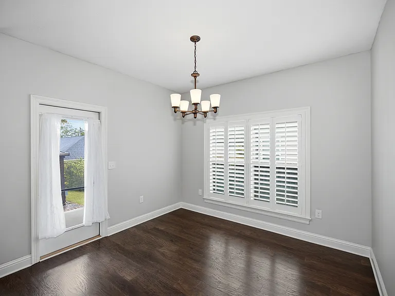 1874 Edge Ave — Photo 15