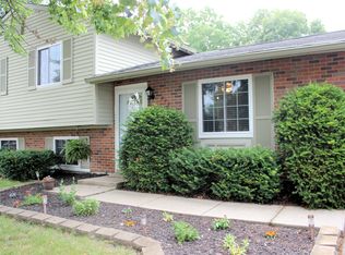 345 Georgetown Rd, Greenwood, IN 46142