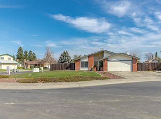 2801 Summerfield Ct, West Sacramento, CA 95691