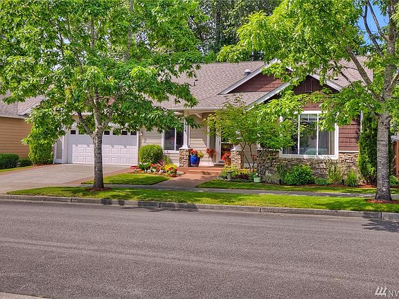 2nd image of 2614 Farmer Way SE