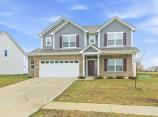 1148 Lakeshore Dr, Greenwood, IN 46143